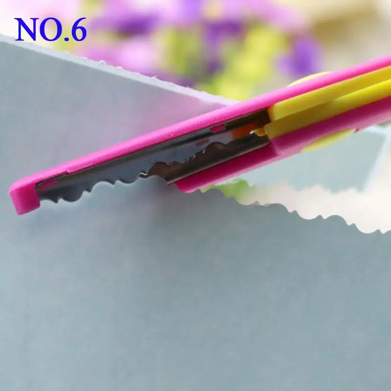1 Pc Handmade Children DIY 6 Patterns Album Lace Scissors Card Photo Pattern Scissors Cartoons Lace Scissors