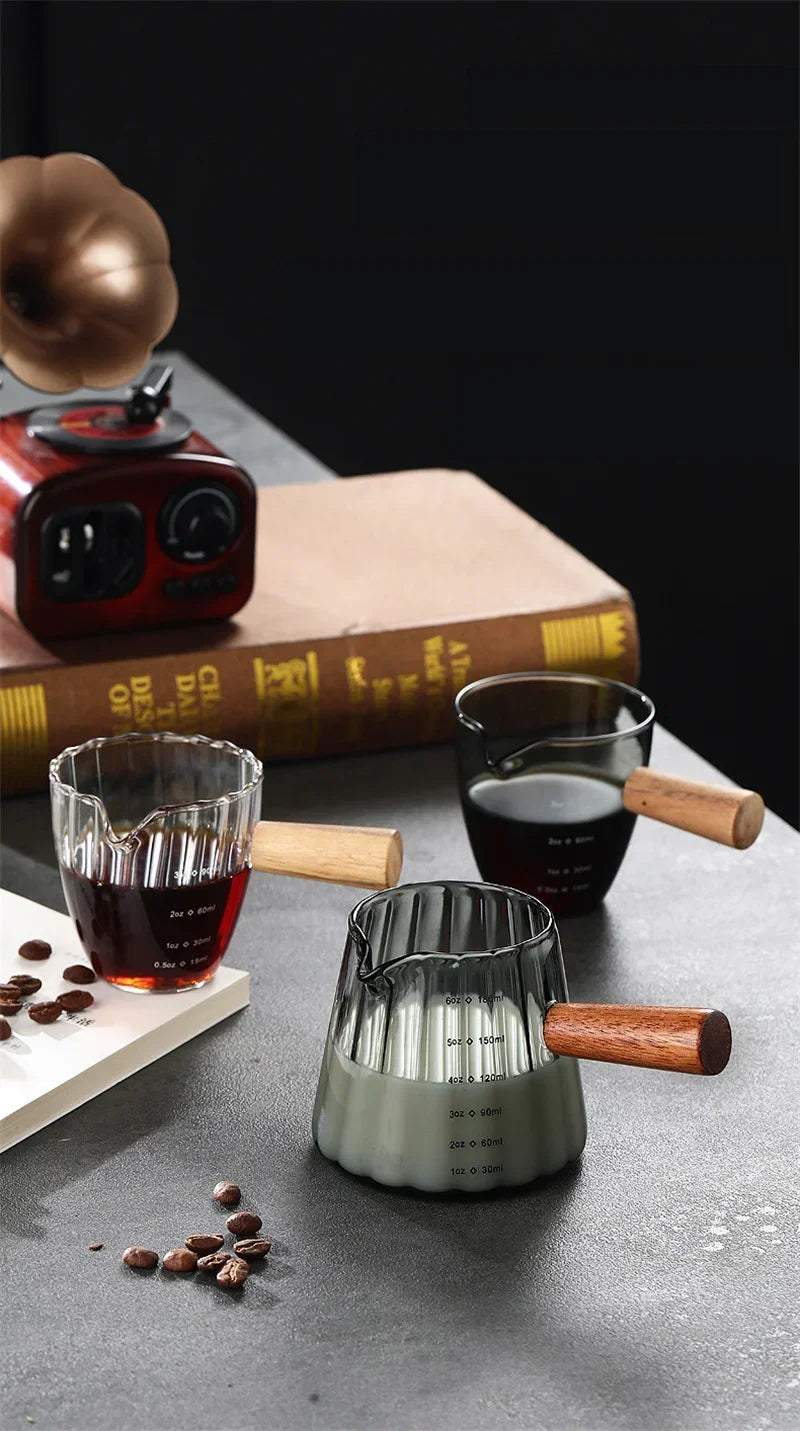 180ML Wood Handle Glass Espresso Measuring Cup Coffee Extraction Cup with scale High Temperature Resistance Milk Jug Measure Mug