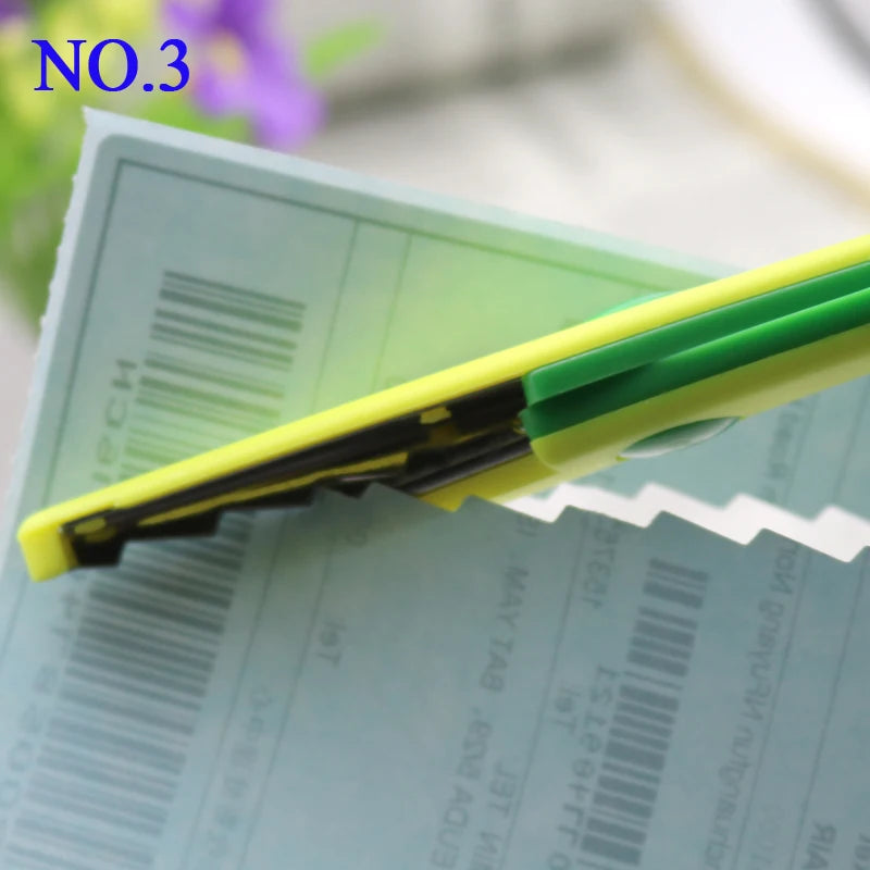 1 Pc Handmade Children DIY 6 Patterns Album Lace Scissors Card Photo Pattern Scissors Cartoons Lace Scissors