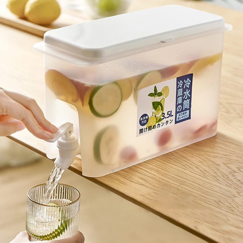 3.5L Water Kettle With Faucet Beverage Dispenser Cold Juice Lemonade Drinks Bucket Liquid Storage Tank Outdoor Fridge Organizers