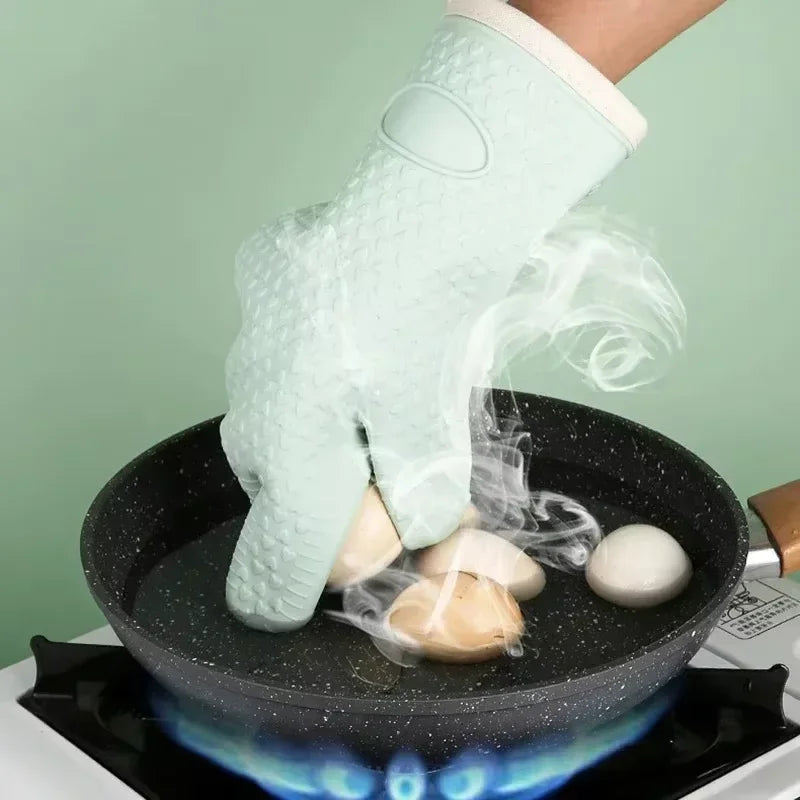 Anti-scald Thickened Silicone Gloves Heat Resistant Microwave Oven Baking Gloves BBQ Gloves Anti-slip Heat Insulation Mitts