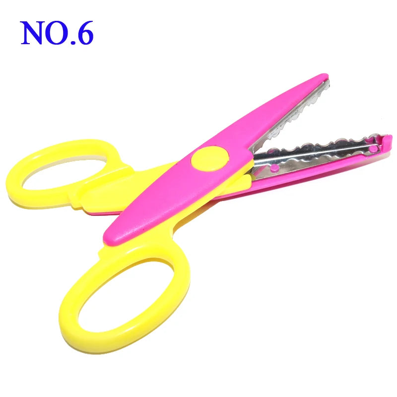 1 Pc Handmade Children DIY 6 Patterns Album Lace Scissors Card Photo Pattern Scissors Cartoons Lace Scissors