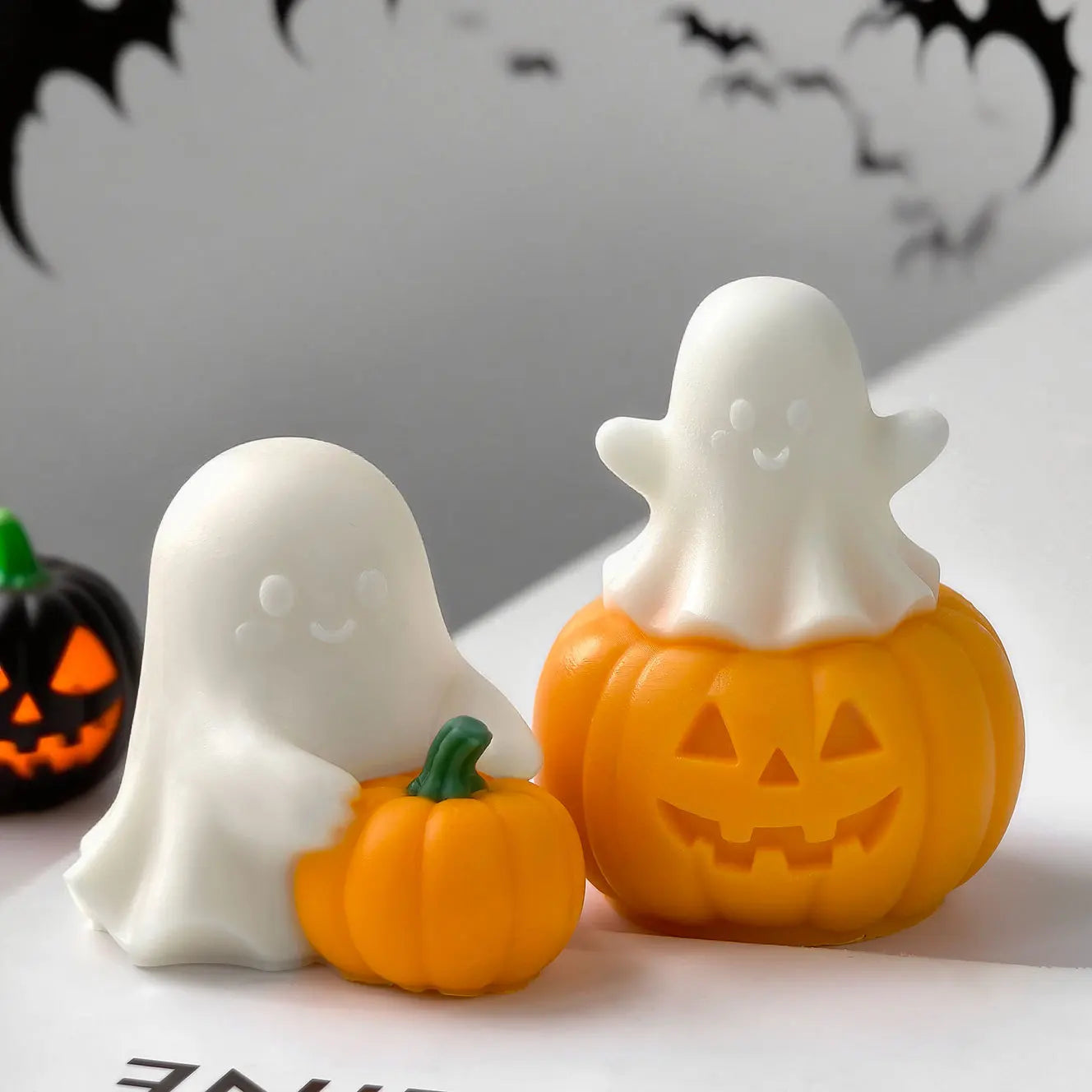Silicone Mold for Candles Pumpkin and Ghost Shape Room Aromatherapy Plaster DIY Pumpkin Candlestick Candle Molds Halloween Decor