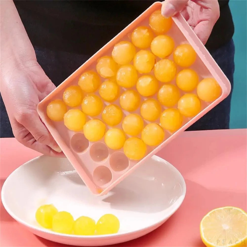 3D Round Ice Cube Tray With Lid Ice Ball Creative Homemade Ice Compartment Ice Cube Model 33 Compartment Ice Ball Box Ice Cream