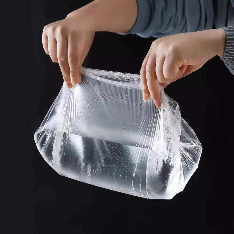 Disposable food - grade kitchen household PE leftover food, fruits and vegetables dust - proof universal insurance film cover.