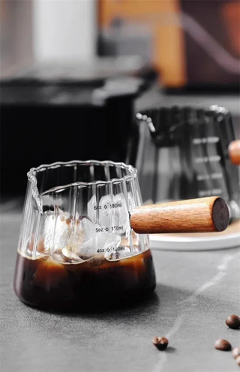 180ML Wood Handle Glass Espresso Measuring Cup Coffee Extraction Cup with scale High Temperature Resistance Milk Jug Measure Mug