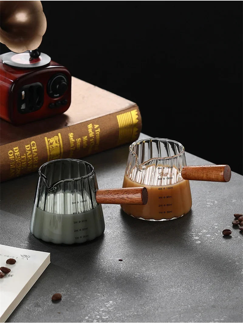 180ML Wood Handle Glass Espresso Measuring Cup Coffee Extraction Cup with scale High Temperature Resistance Milk Jug Measure Mug